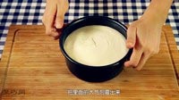怎么做不开裂戚风生日蛋糕20