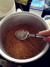 图解不用烘烤的芒果芝士蛋糕的做法6