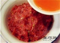 羊肉胡萝卜饺子做法 过年必备羊肉饺子怎么做33