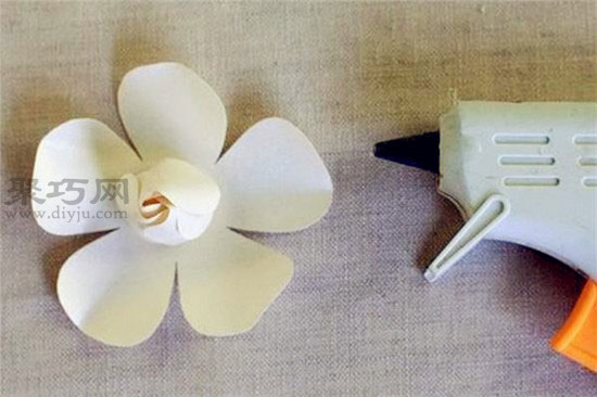 卡纸手工制作栀子花教程