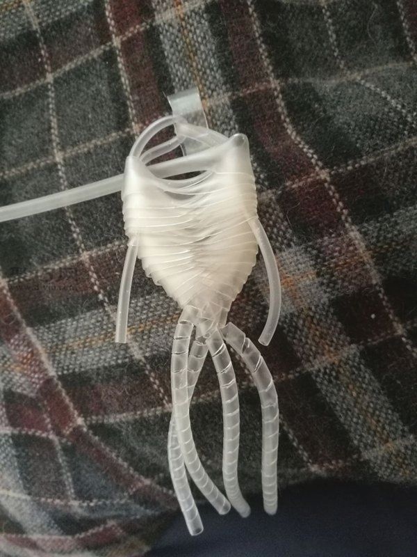 输液管编织小鱼 第8步