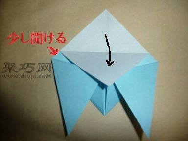 折纸金蝉步骤5